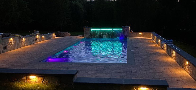 Fiberglass swimming pool contractor in Brick New Jersey
