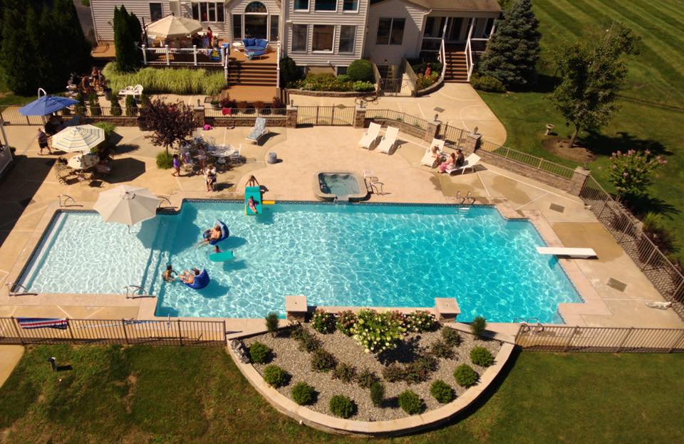 Swimming pool contractor Freehold New Jersey