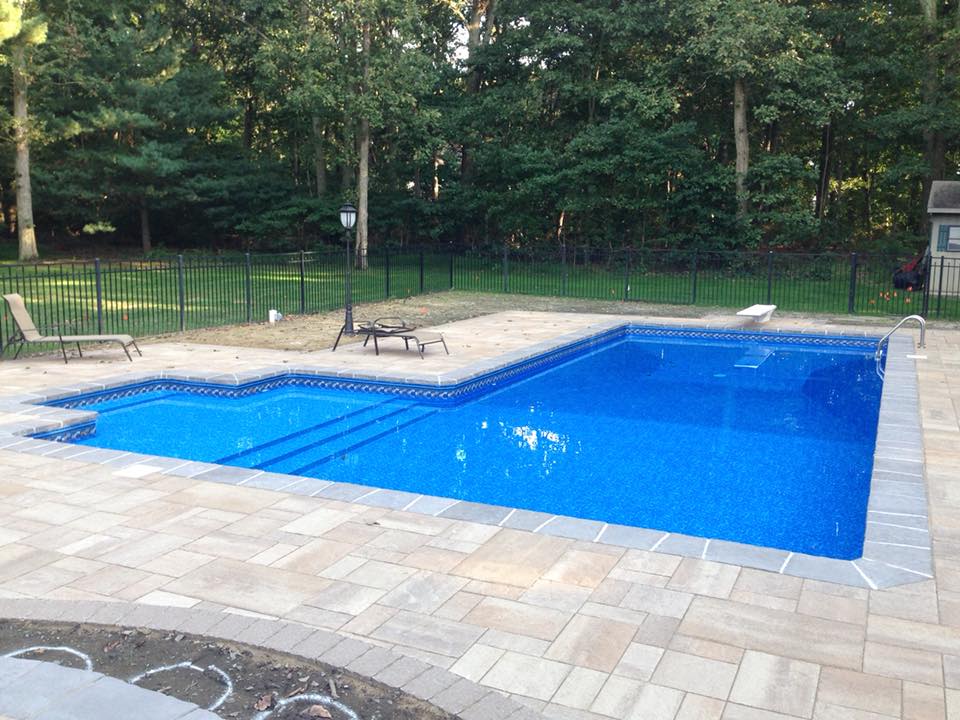 Swimming pool contractor Toms River New Jersey