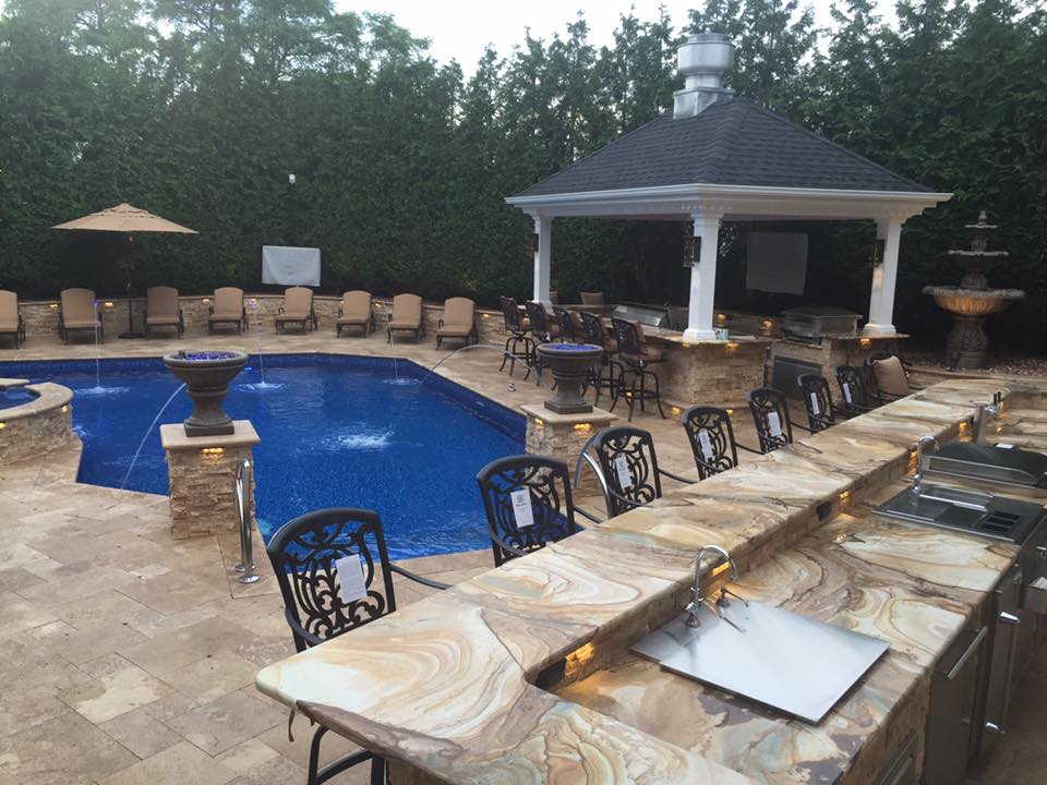 Swimming pool contractor Wall Township New Jersey